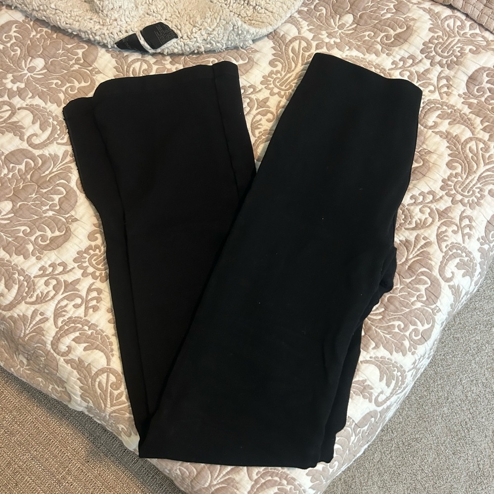 Fabletics Cloud Seamless High Waisted Split Flare… - image 2